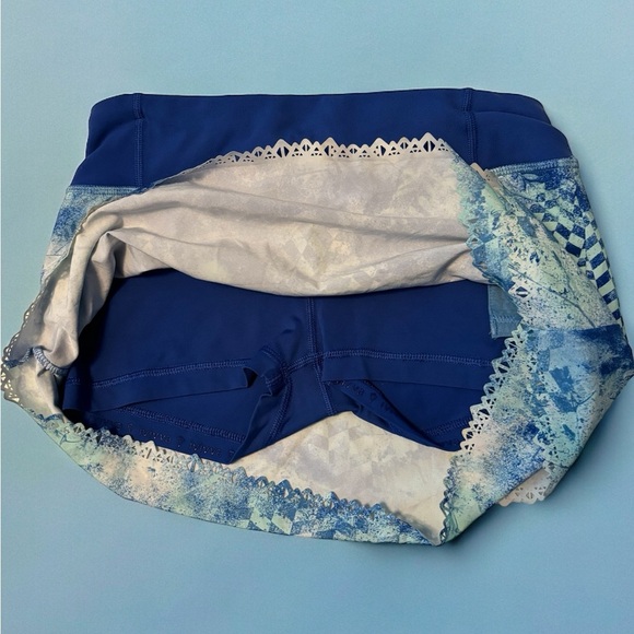 Ivivva Girls Skort Royal Blue. Great Condition. Size 10. - Picture 4 of 5